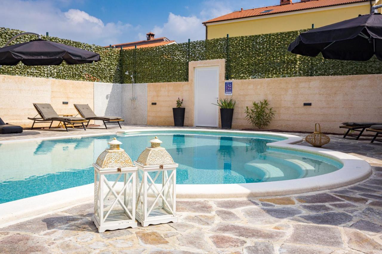 Villa Nur *
